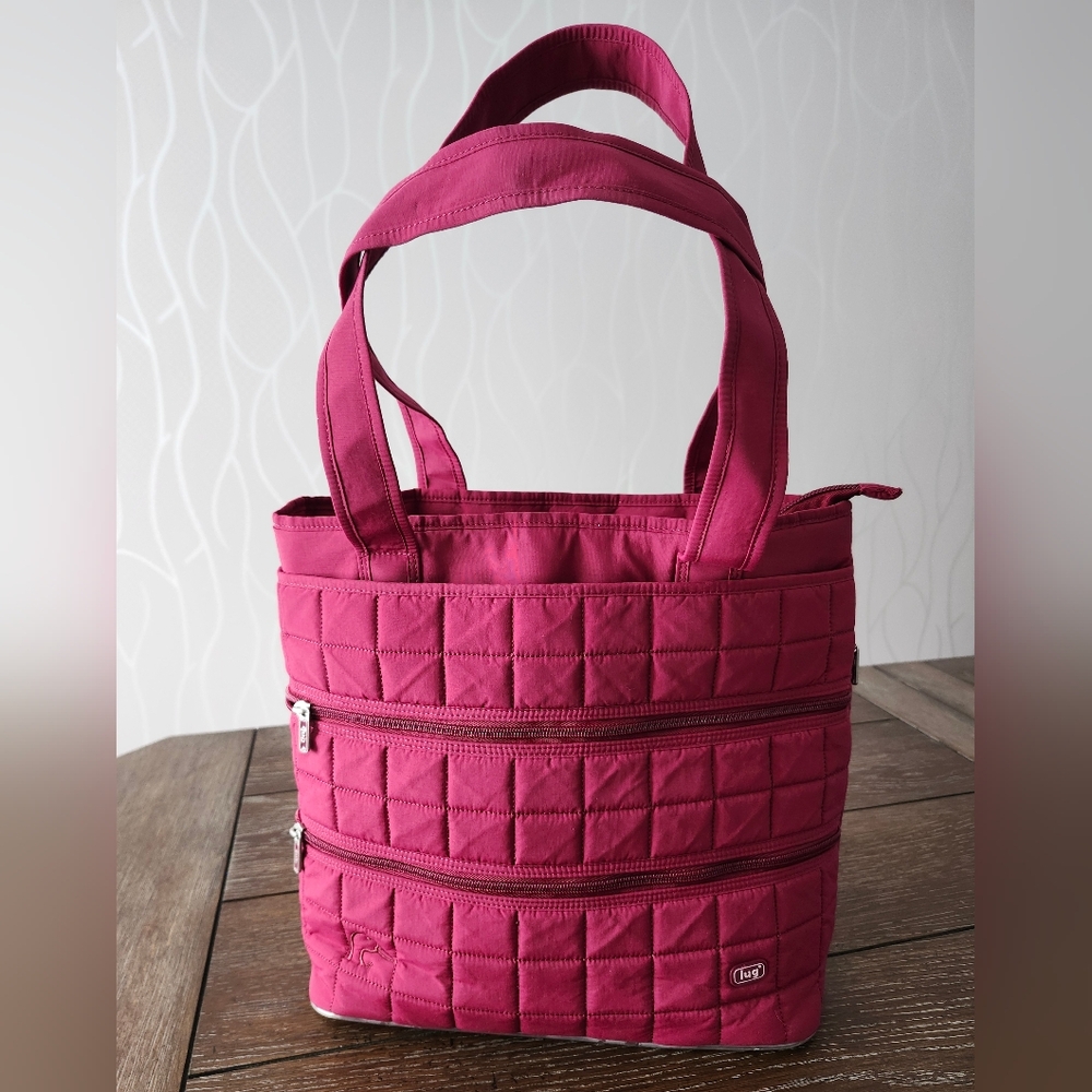 Lug Taxicab Tote Bag & Lug Tango Travel Wallet - Picture 2 of 15